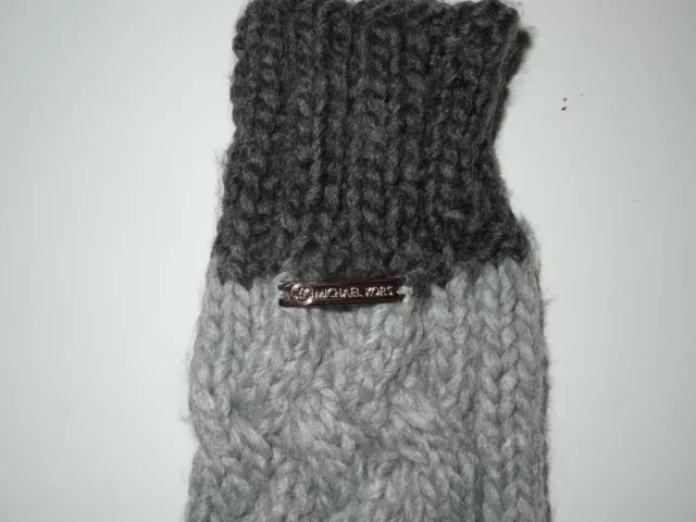 NWOT Michael Kors Gray Cable Knit Long Arm Warmers/Fingerless Gloves