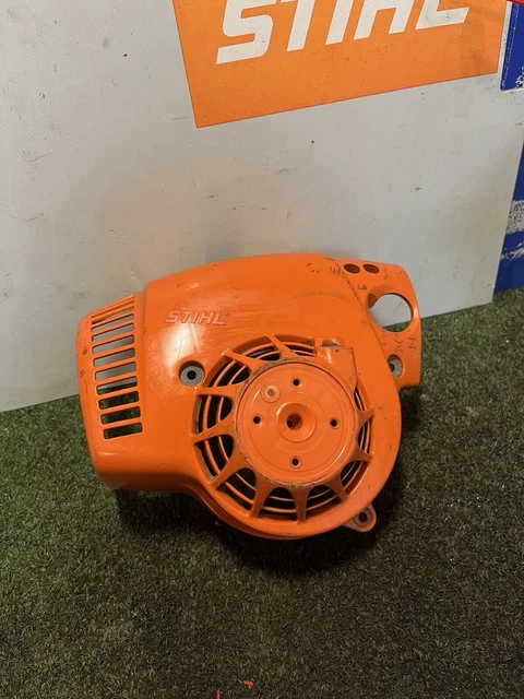 Soffiatore A Zaino A Benzina 63CC 2 Tempi - 2.7 KW, 6800 Giri/min, Serbatoio 1.8L, Per Foglie E Neve