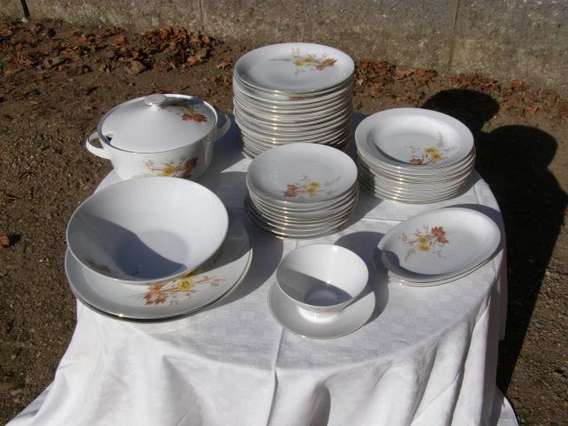 ANCIEN SERVICE A tabac fumeur avec plateau et pots en barbotine signé