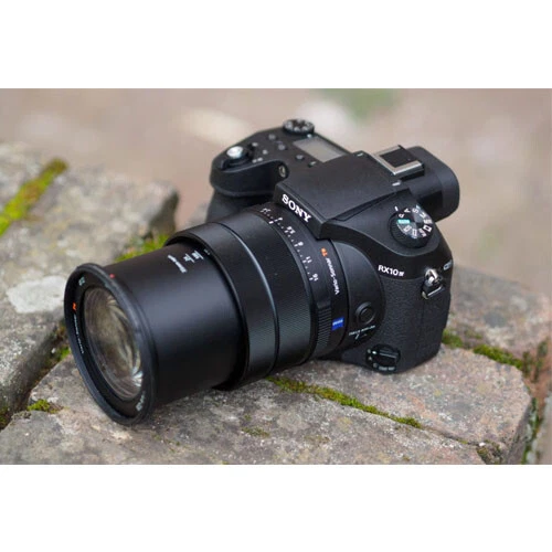 Sony Cyber-shot DSC-RX10 IV Digital Camera migliore