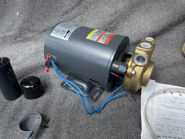 Nikuni D SERIES TURBINE PUMP 15DKH605S-VT15 1P AC230/240 60Hz Motor New