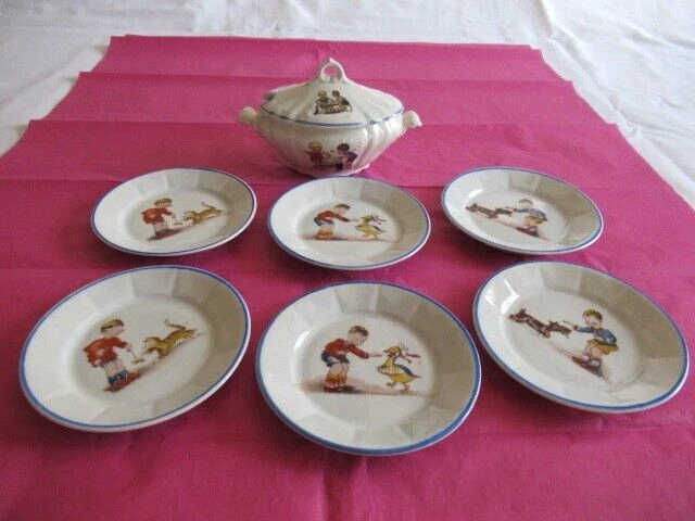 ANCIENNE DINETTE SOUPIERE Et Assiettes Porcelaine Pour Enfant Poupee EUR 160,00 - PicClick FR