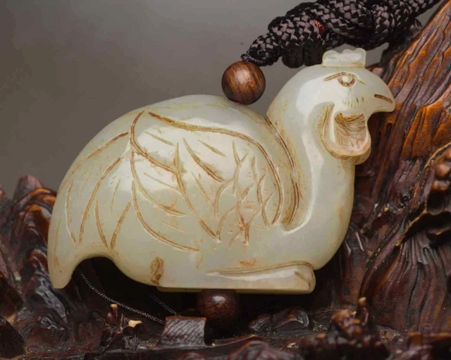 Chinese Natural Hetian Jade Hand-carved Exquisite Chicken Statue af0809