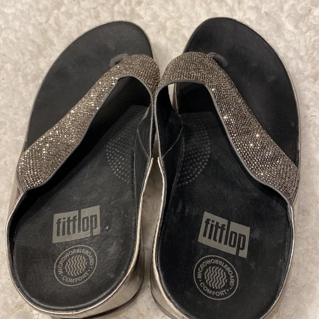 Womens Fitflop slip on thong sandals size 8 3