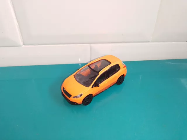 1808222 Voiture miniature norev 3 inch Peugeot 2008 orange