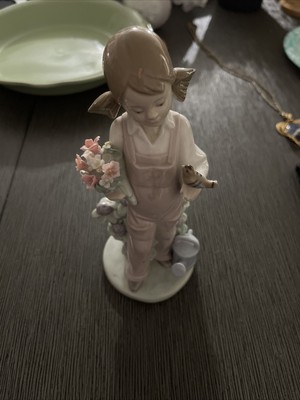 Lladro Figurine 7
