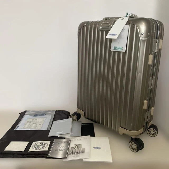 RIMOWA TOPAS TITANIUM 32L Cabin 4 Wheels Tsa Lock Aluminum