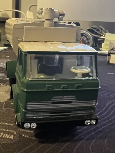 Lion Car  of Holland - A  no.47 DAF 2000 Bulk Truck 'Bulkwagen' in  1/50 scale