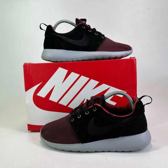 Maroon nike roshe womens hot sale