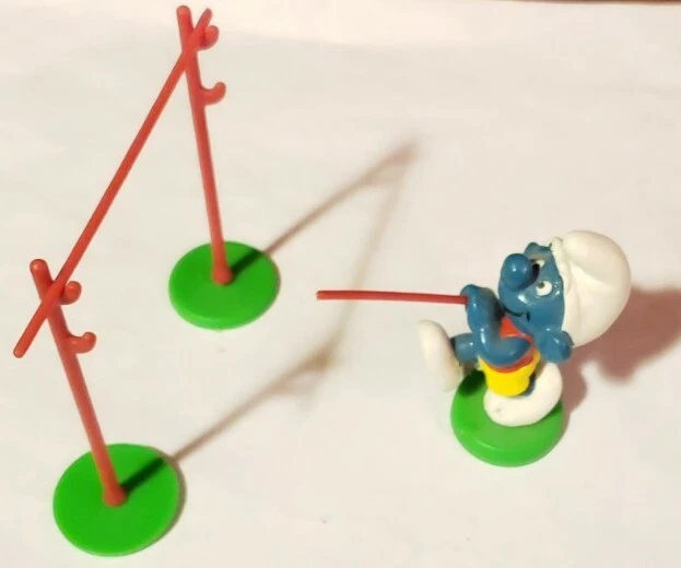 SMURFS POLE VAULT Smurf 40506 Vintage Super Smurf Rare PVC Toy Figurine