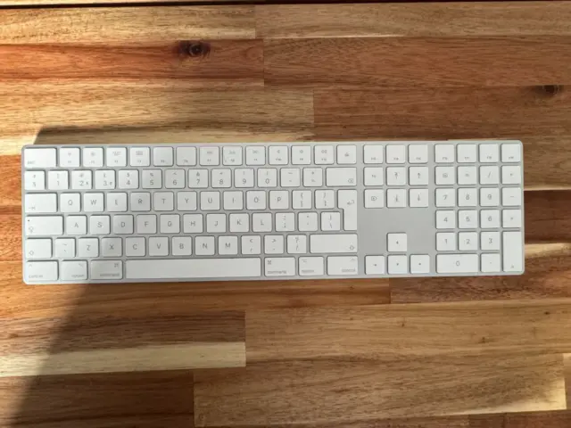 Genuine Apple A1843 Magic Keyboard with Numeric Pad - Rechargeable No Cable