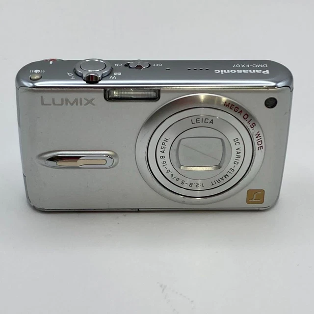 Panasonic LUMIX　DMC-FX07　シルバー Panasonic Lumix DMC-FX07 - CNET