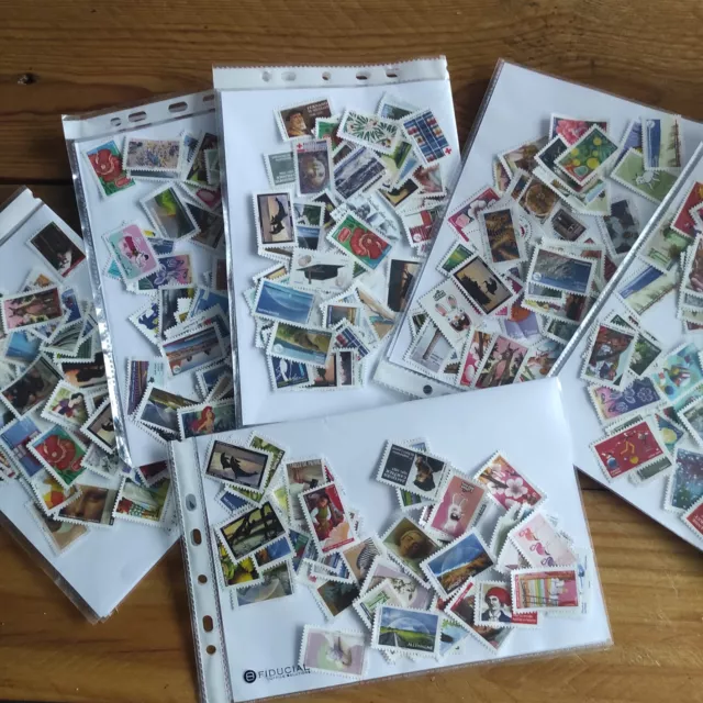 Lot De 50 Timbres Lettre Verte Non Obliteres A Validite Permanente.