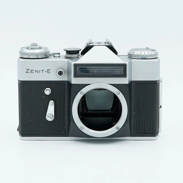 Zenit E KMZ 35mm Kleinbildfilm SLR Kamera mit M42 Gewinde