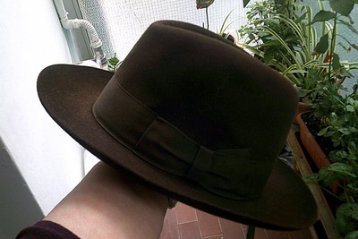 CAPPELLO BORSALINO uomo tg.56 pari al nuovo colore testa di moro EUR 120,00  - PicClick FR