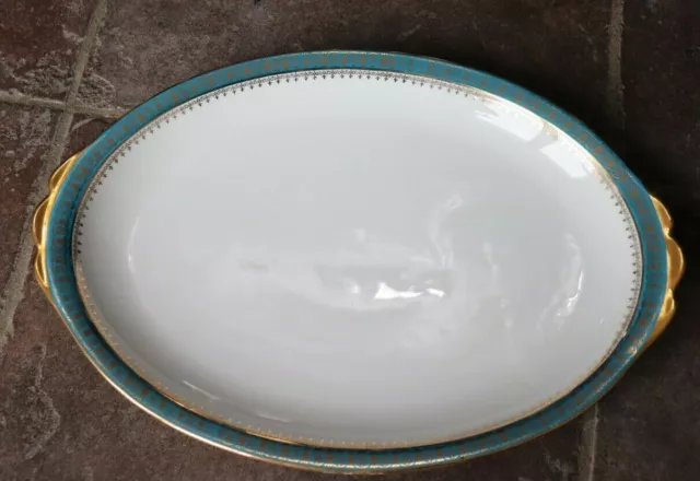 Porcelaine de Limoges Plat  de présentation, blanc , or , bleu