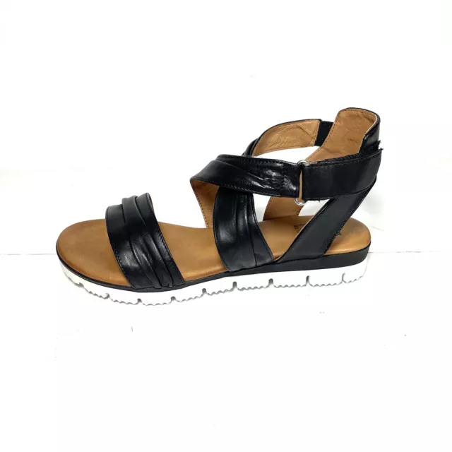 Miz Mooz Womens Sandals Cros-Strap Sara Black Leather Size 40 US 9.5 NIB