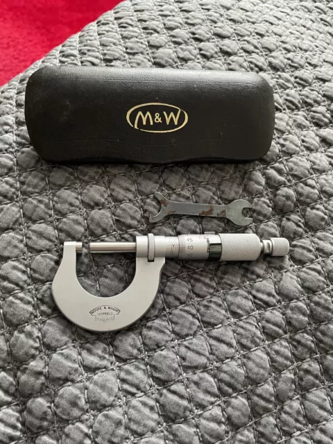 m w micrometer