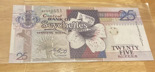 Rare 1998 UNC Central Bank of Seychelles 25 RUPEES note/bill as pictured