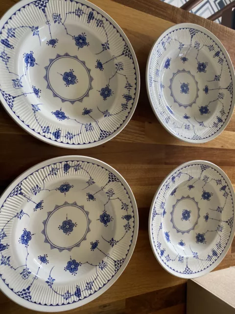 Denmark Blue by Furnival's Rimmed Bowls 9" x 4 VGC