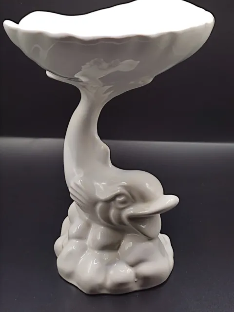Vtg Dartmouth Pottery White Dolphin On A Pedestal With A Shel 18 Cm, Original