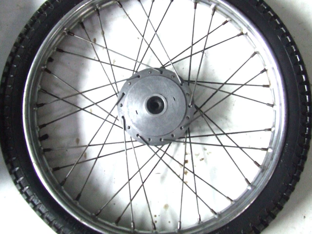 Montesa Cota 247 Anni 60 In Poi Ruota Anteriore 2.50 X 20 Usato