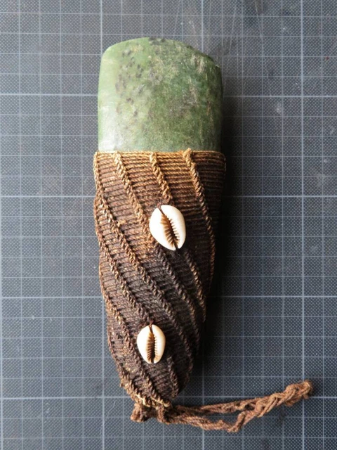 Greenstone / Nephrit Steinklinge aus Papua Neu-Guinea, Dani Tribe