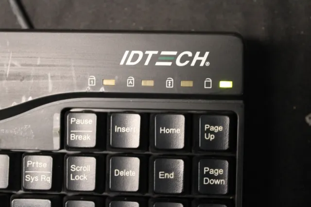 ID Tech Versakey 230 POS Keyboard with MagStripe 3-Line Card Reader