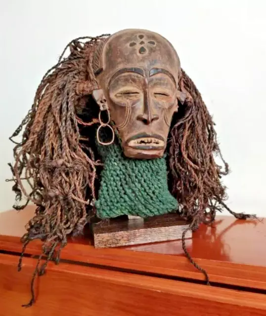 Arte africano. Máscara Chokwe. Angola. Arte Africa. Colección portuguesa.