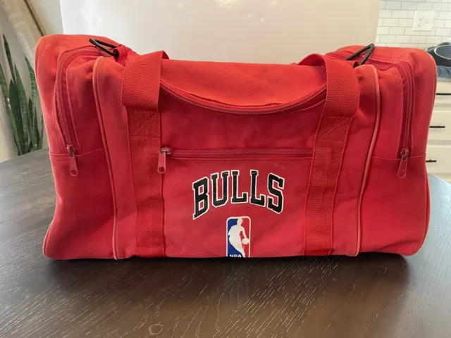 1990s Vintage Starter Chicago Bulls Duffel Bag