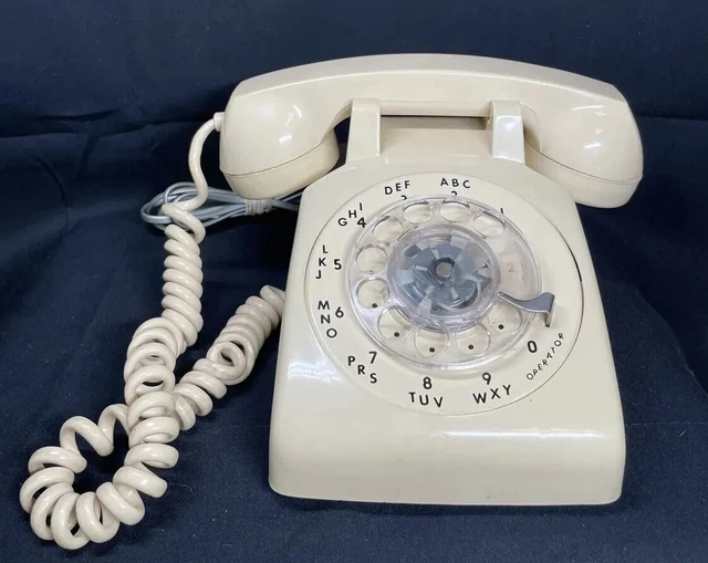 Retro Classig VINTAGE ROTELCOM ROTERY Dial Phone in Cream Color RJ11 Connection £31. ...