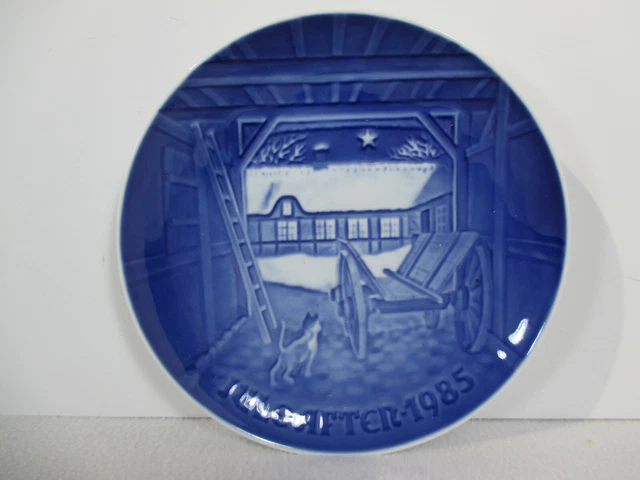 Bing Grondahl Plate Christmas at Farmhouse Jule After Cat Barn Vintage 1985
