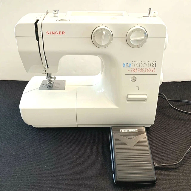 SINGER E99670 50T8 Sewing Machine FOOT PEDAL/POWER CORD 119.99 PicClick