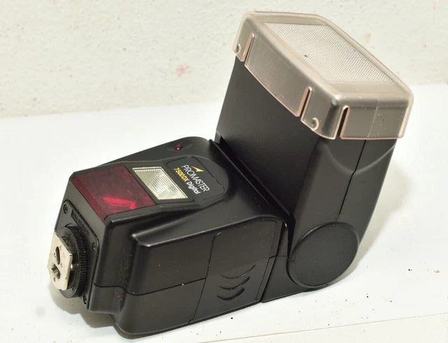 Promaster 7500DX Digital twin flash for Nikon