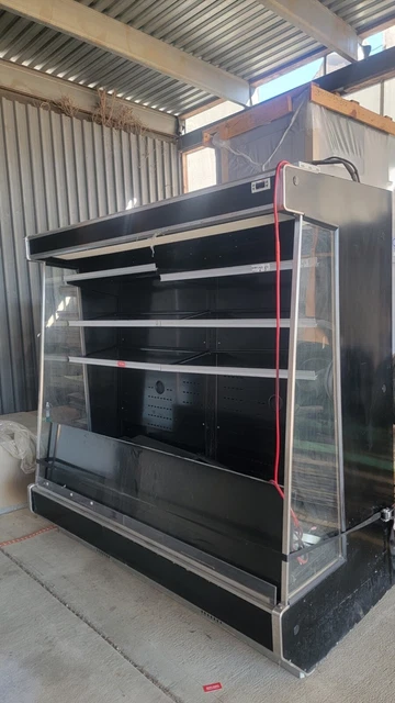 Vendo RSC6RA013 73" Horizontal Open Air Merchandiser
