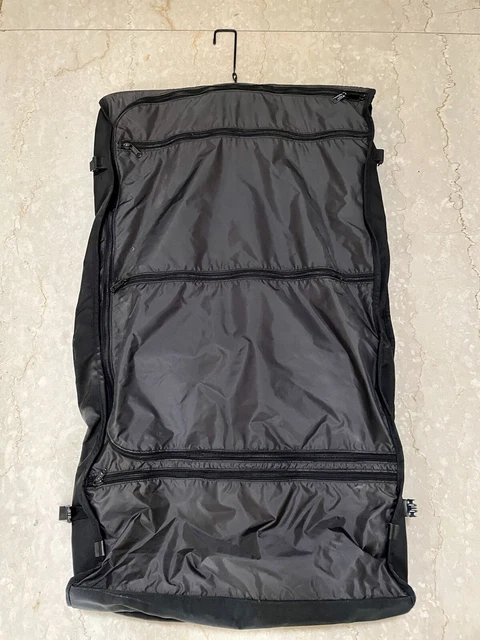 Tumi Garment Bag Travel Bifold in Black Nylon 2