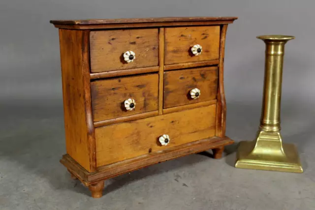 A Great 19Th C 5 Drawer Apothecary Or Spice Chest In Original Attic Surface
