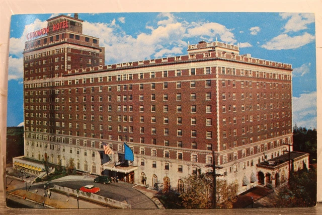 Missouri MO St Louis Lindell Blvd Coronado Hotel Postcard Old Vintage Card View