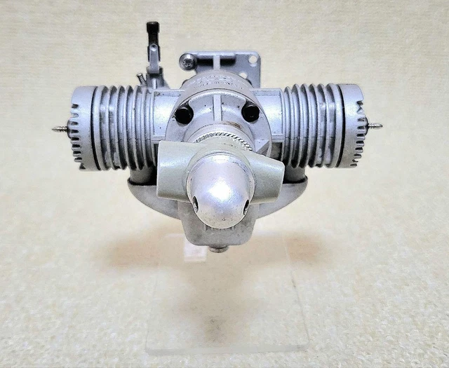 Moteur RC Saito FA60T Pour Avion - Occasion, Modèle Réduit, Made In Japan