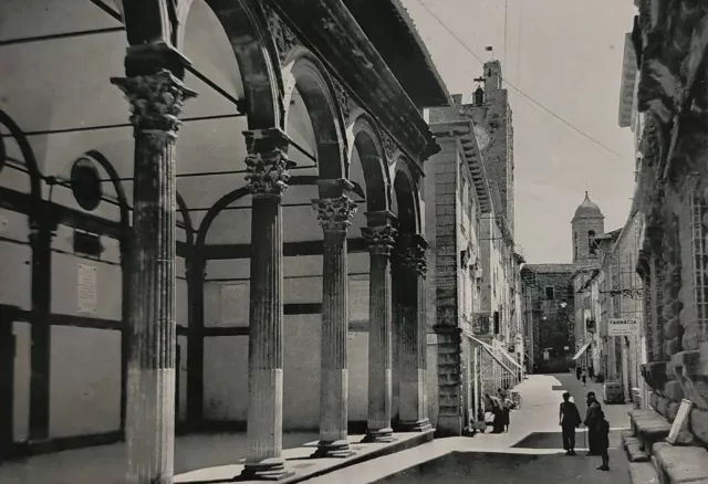 2) MONTE SAN SAVINO (AREZZO) Logge Sangallo e del Sansovino , No vg Anni 50 F.g.