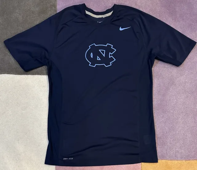 Nike DriFit NCAA University of North Carolina Tar Heels Shirt Men's Size Medium