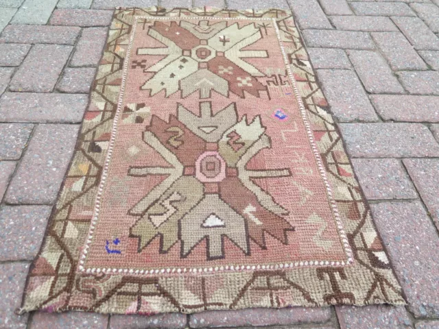 Area Small Rug, Vintage Turkish Small Kilim, Doormat, Bedroom Rug 20"X35" Carpet