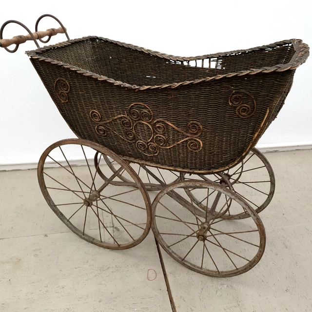 Kinderwagen  1900