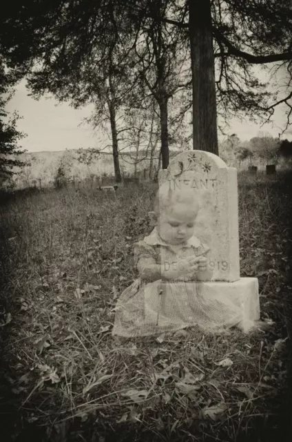Antique Cemetery Spirit Photo 453b Oddleys Strange & Bizarre