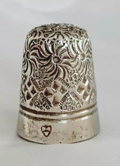 THIMBLE ~ Makers Mark for Charles Iles ~ Steel Lined Sterling Silver ~ RARE