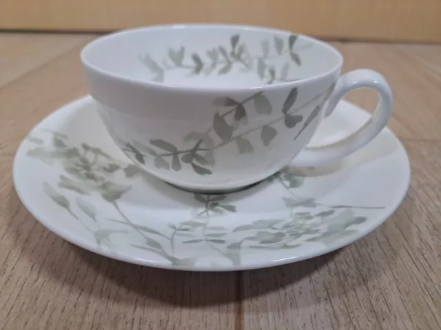 laura ashley tea cup and saucer set of 4 fine bone china 2012