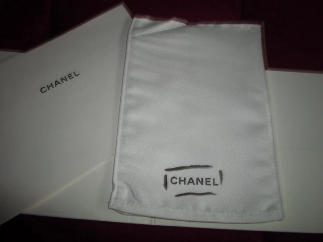 Chanel Dustbag,Staubbeutel,Taschen- Pflegetuch incl. Umschlag u. Pflegeanleitung