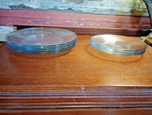 7 Piece Clear Glass ~ FOUR 10" DINNER PLATES and THREE 8" SALAD PLATES