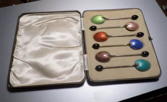 Set of 6 vintage sterling / Guilloche enameled coffee spoon set in Original case