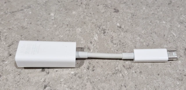 GENUINE APPLE THUNDERBOLT 2 to Firewire Adaptor A1463 EMC